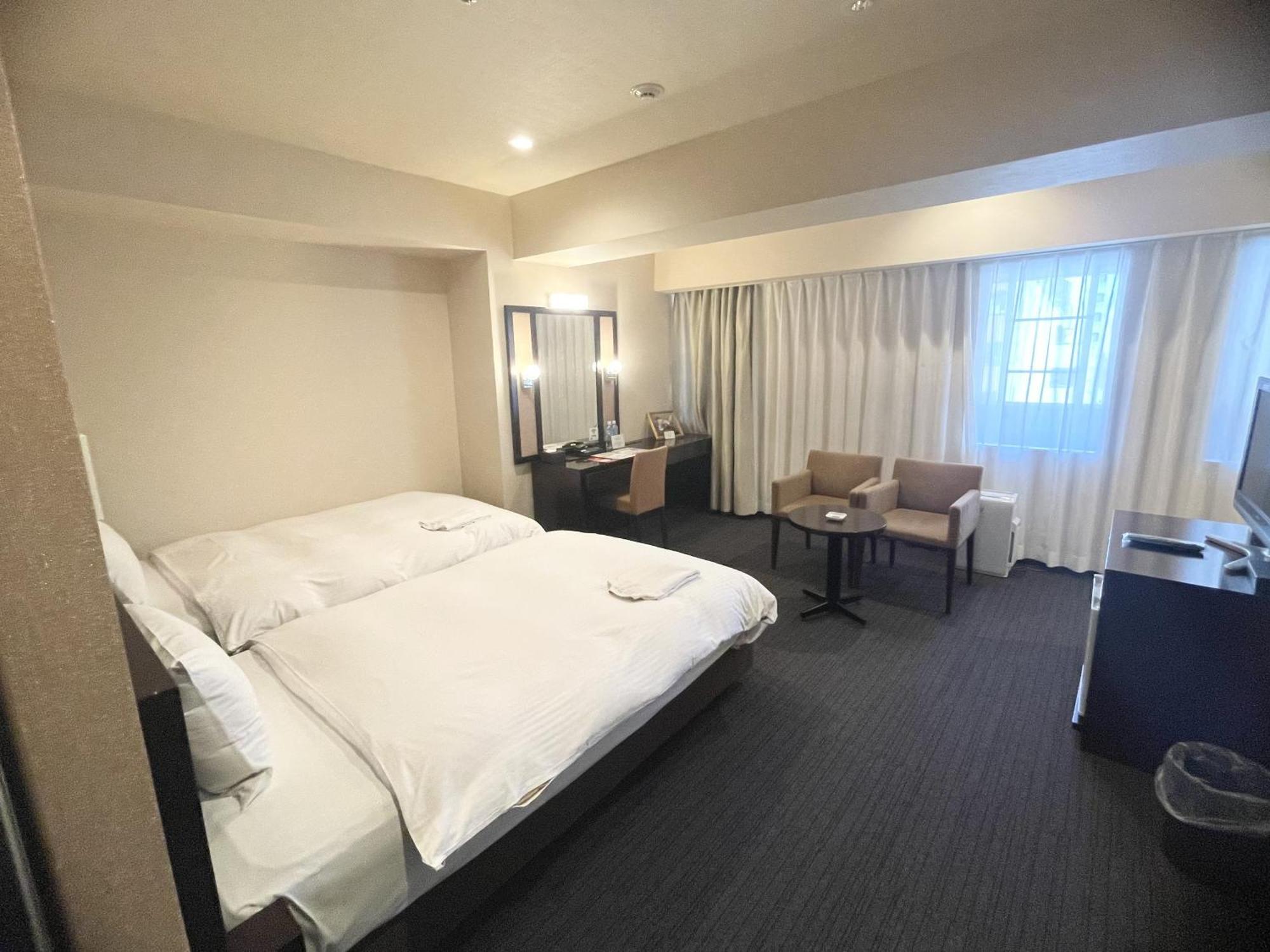 ลากูนาสวีท ชิง โยโกฮาม่า Hotel ภายนอก รูปภาพ