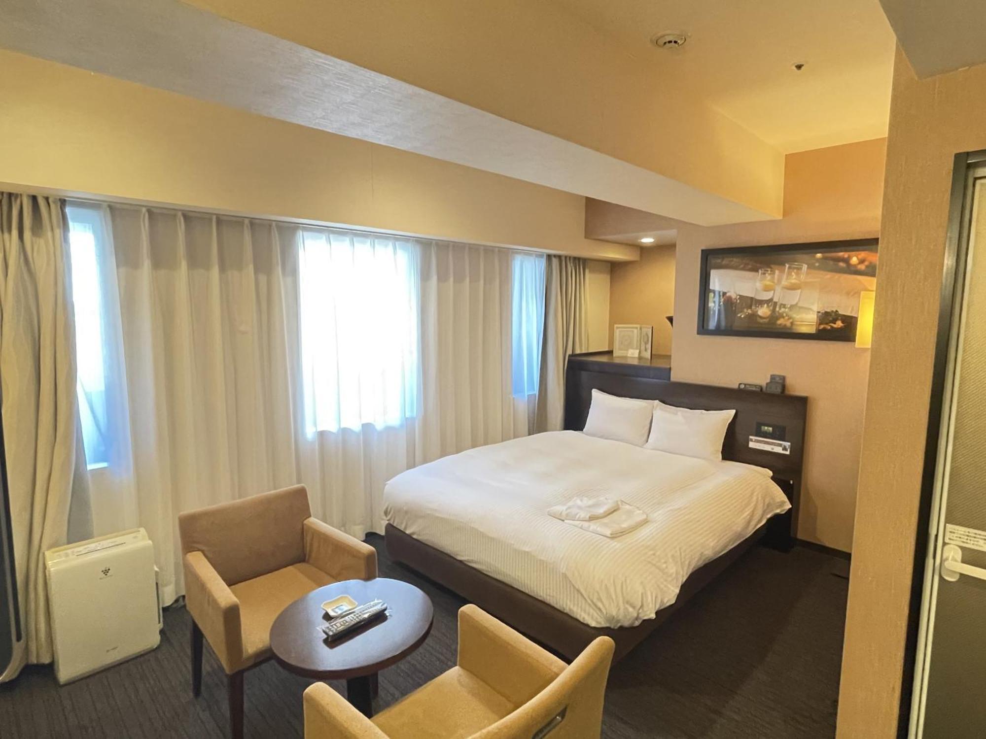 ลากูนาสวีท ชิง โยโกฮาม่า Hotel ภายนอก รูปภาพ